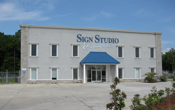 Sign Studio & Graphics Building